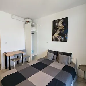 Westinapart A45 , Варшава Польша